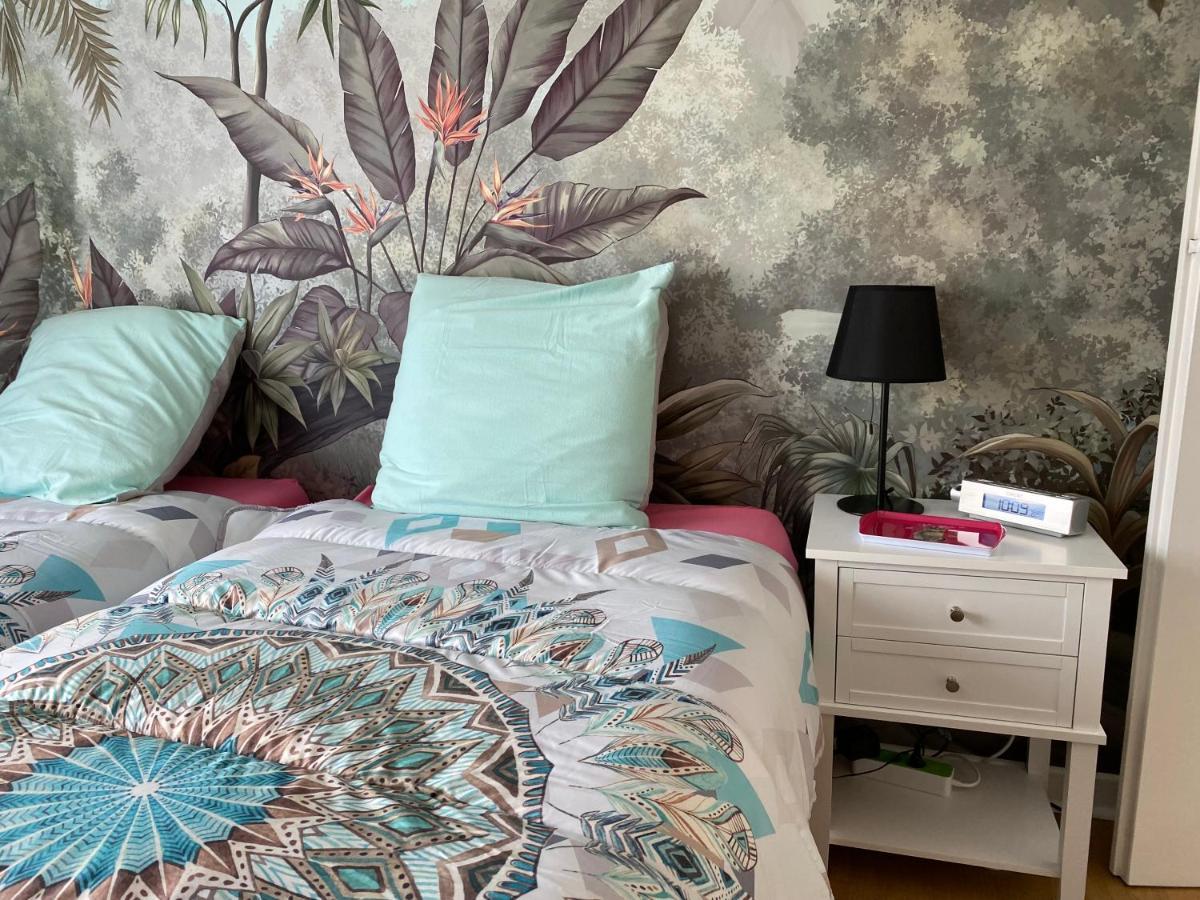 Le Mun-T2, 60M2, Balcons, Parking, Wifi, Linge, Produits, Face A La Gerdarmerie, Vue Cathedrale Reims Bagian luar foto